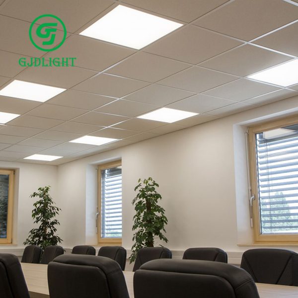 Flicker-Free LED Panel